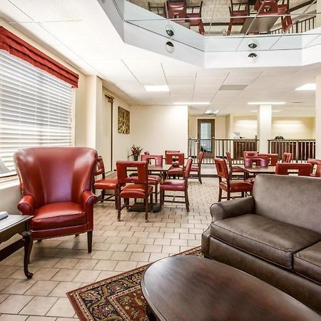 Red Roof Inn Fayetteville I-95 Екстер'єр фото