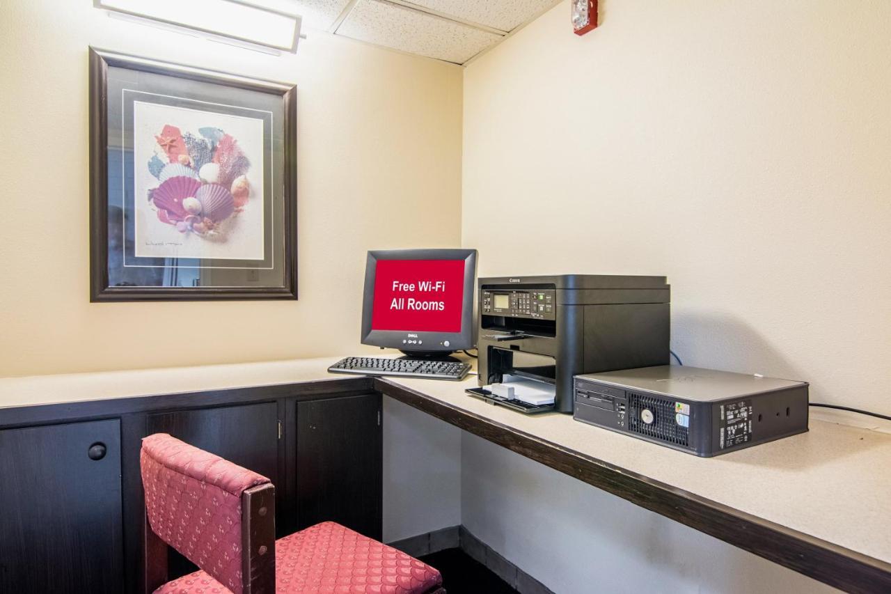 Red Roof Inn Fayetteville I-95 Екстер'єр фото