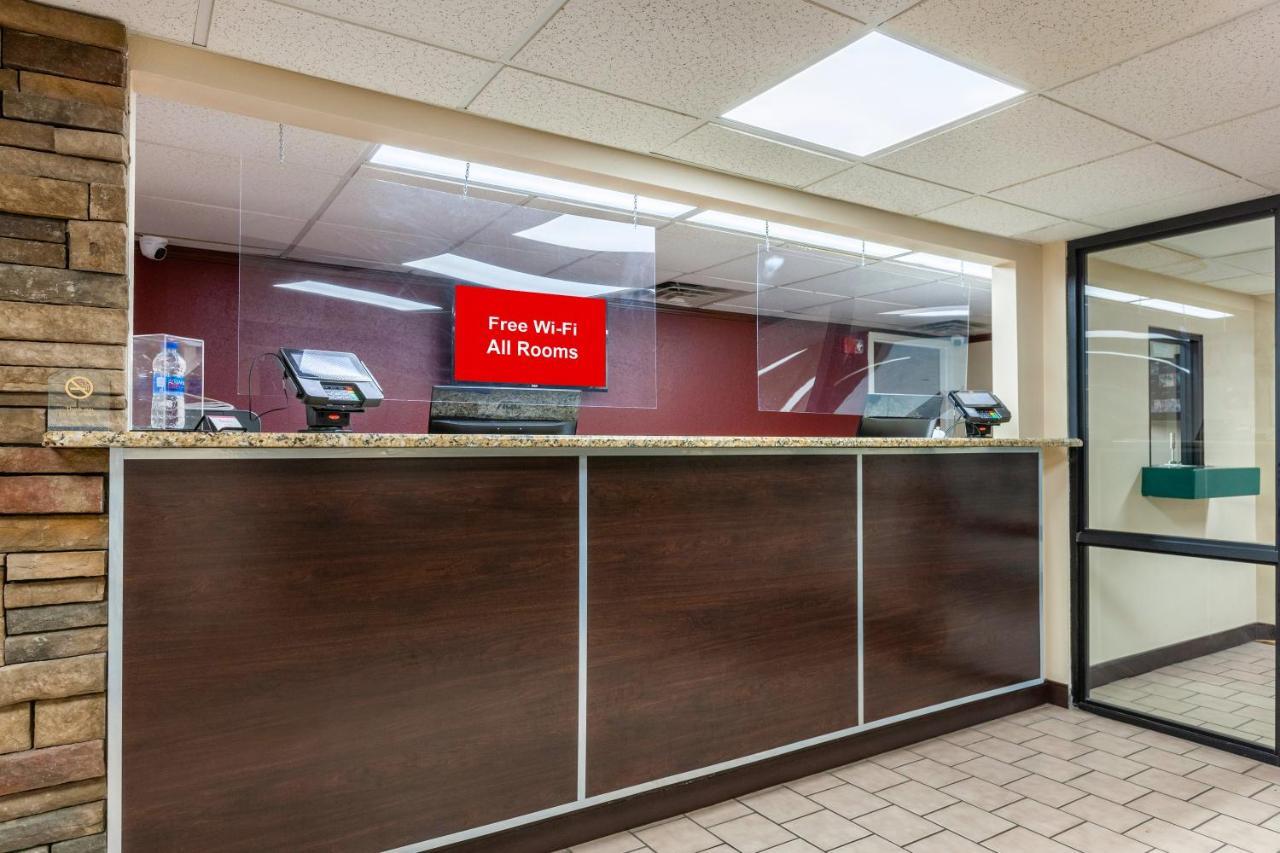 Red Roof Inn Fayetteville I-95 Екстер'єр фото