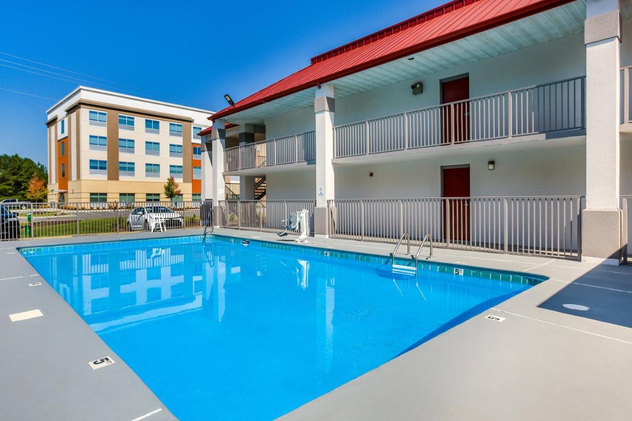 Red Roof Inn Fayetteville I-95 Екстер'єр фото